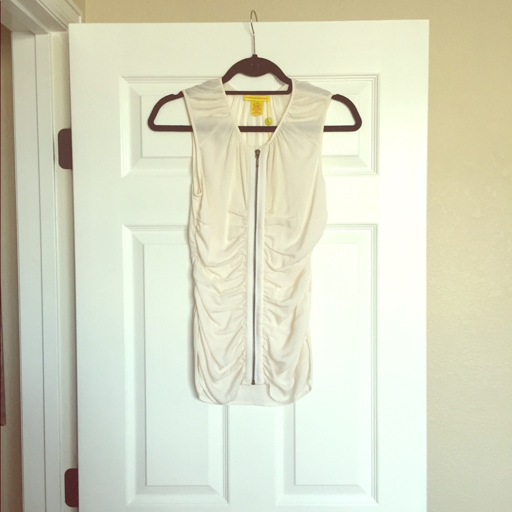 Sleeveless Top with Front Zipper & Ruching